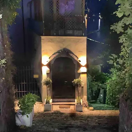 New, Hideaway, Nesso, Casa Yaniv *